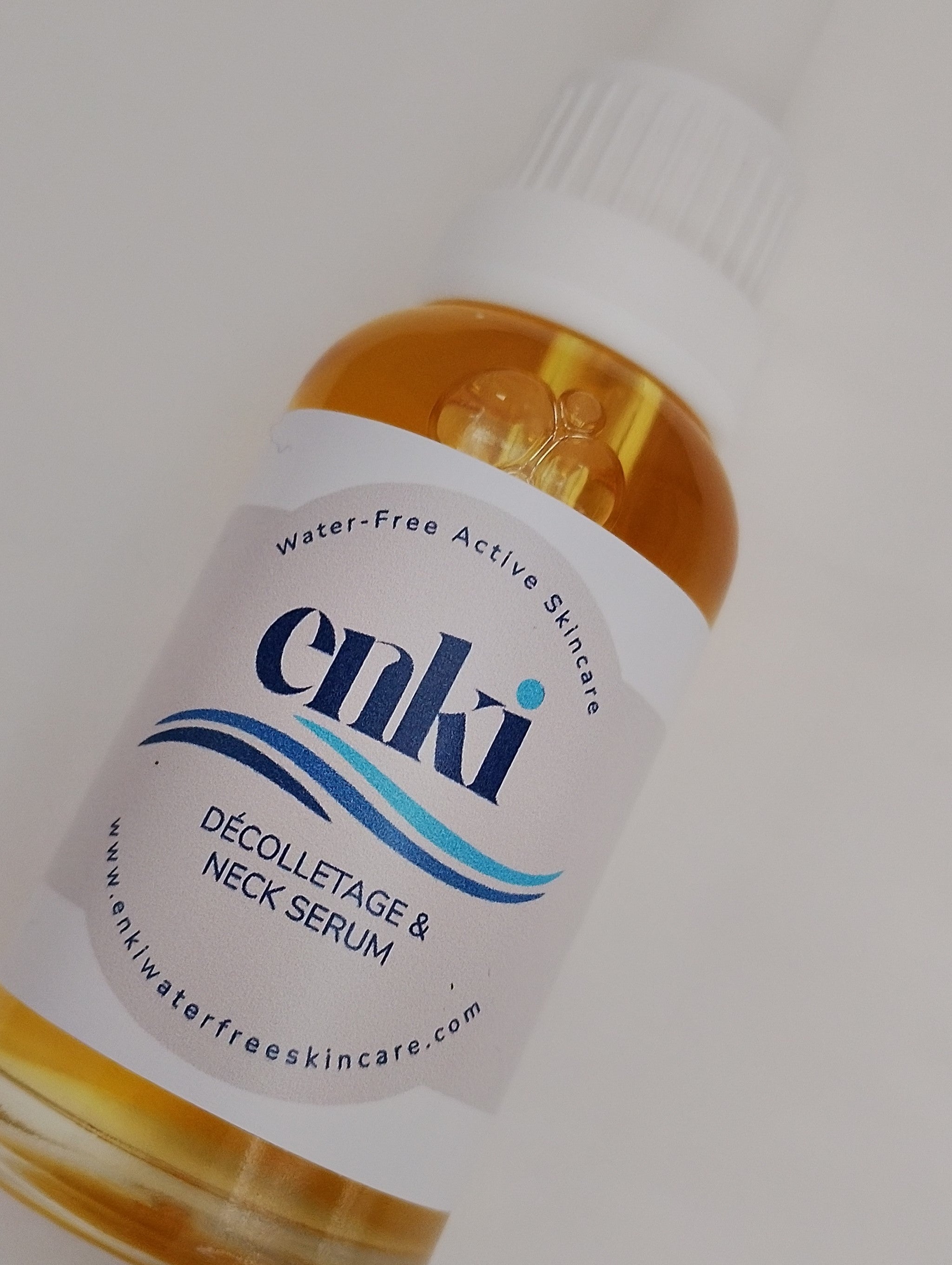 Rejuvenating Décolletage Serum